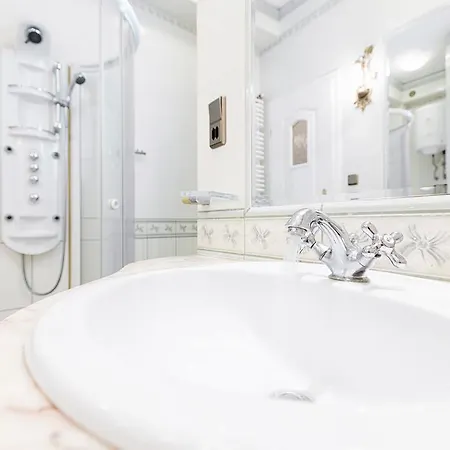 As - Market Square Fredro Apartment