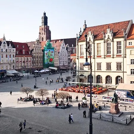 As - Market Square Fredro Wroclaw